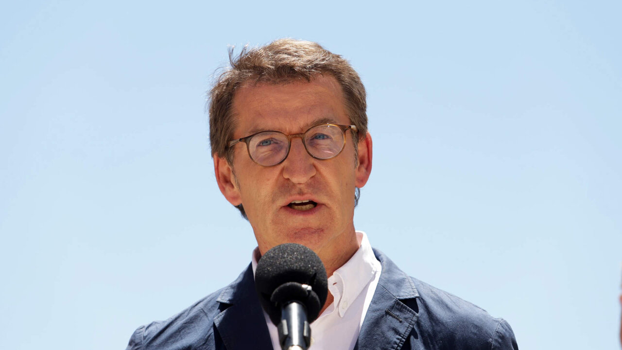 El presidente del PP, Alberto N&uacute;&ntilde;ez Feij&oacute;o, visita a la empresa Dekra ubicada en el Parque Tecnol&oacute;gico de la capital a 03 de junio de 2022, M&aacute;laga, Andaluc&iacute;a.