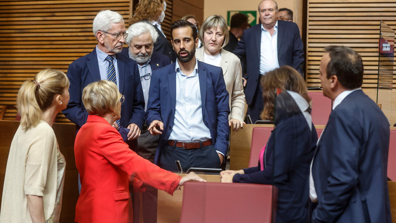 ROBER SOLSONA&hellip;20220602&hellip;&hellip;VALENCIA&hellip;.. REPRESENTANTES DE LES CORTS, EL CONGRESO Y EL SENADO DEL PSPV-PSOE-PP, COMPROMIS, CIUDADANOSNY UNIDAS PODEMOS DEBATEN SOBRE EL MODELO DE FINANCIACI&Oacute;N AUTON&Oacute;MICA.