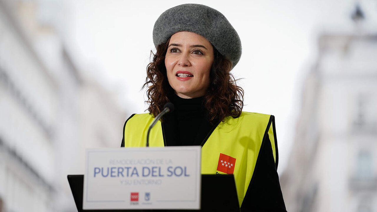 D&Iacute;AZ AYUSO VISITA CON EL ALCALDE DE MADRID LAS OBRAS EN LA PUERTA DEL SOL