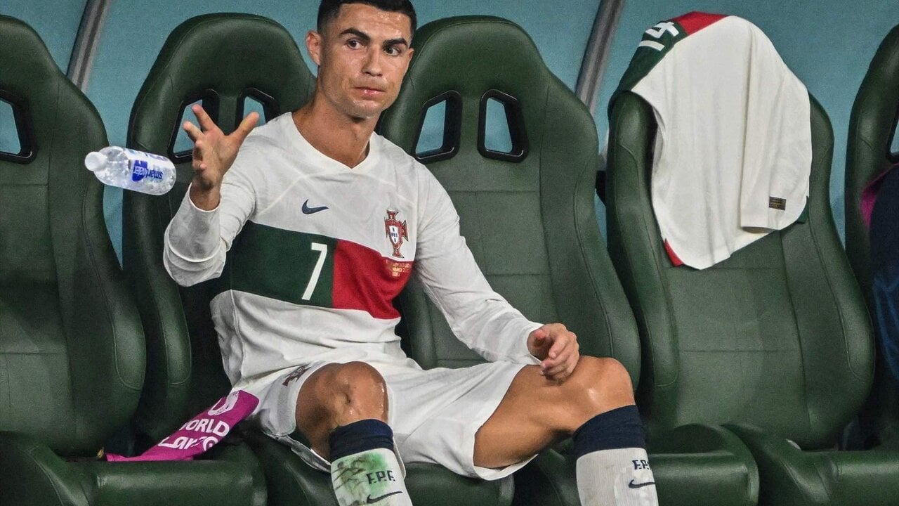 Cristiano aclara que sus palabras no eran para Fernando Santos, sino para un rival: "Le dije que se callara"