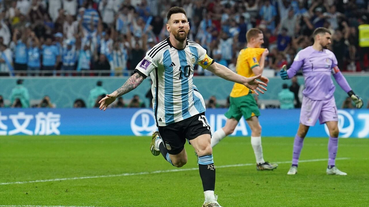 Celebraci&oacute;n de Leo Messi tras anotar el primer gol del partido.