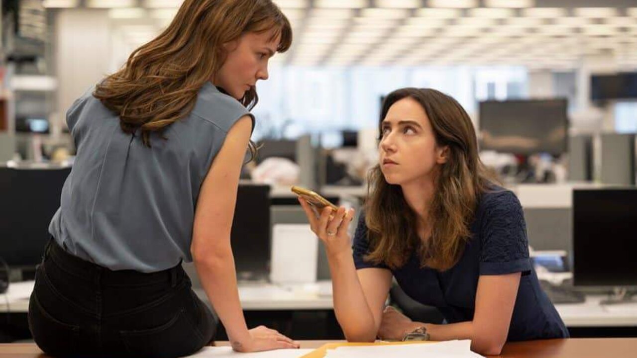 Fotograma de la pel&iacute;cula: Al descubierto: c&oacute;mo se gest&oacute; el movimiento #metoo
