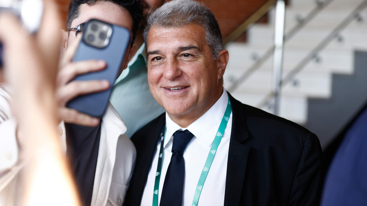 Joan Laporta is seen during the first tennis match from Davis Cup Finals 2022, Semi-Finals round, played between Italy and Canada at Palacio de Deportes Martin Carpena pavilion on november 26, 2022, in Malaga, Spain.