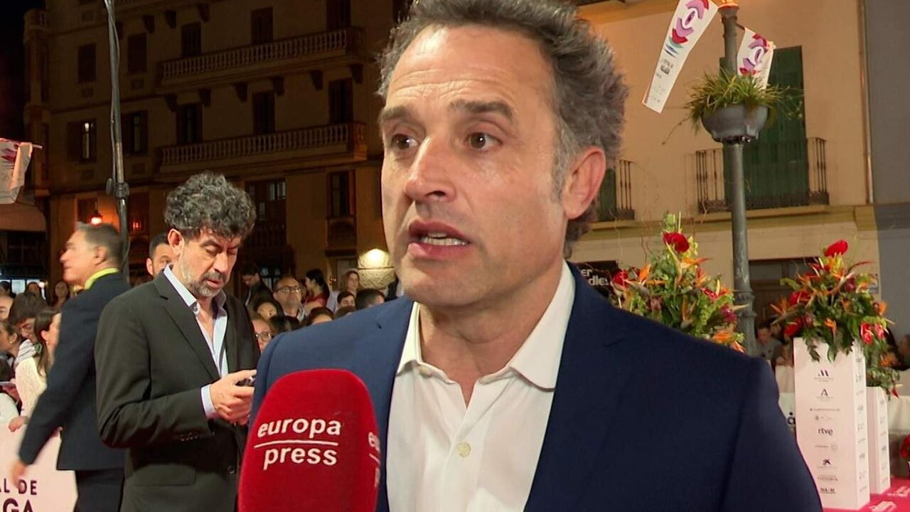 Daniel Guzm&aacute;n busca una anciana por las residencias de Madrid para su pr&oacute;xima pel&iacute;cula.