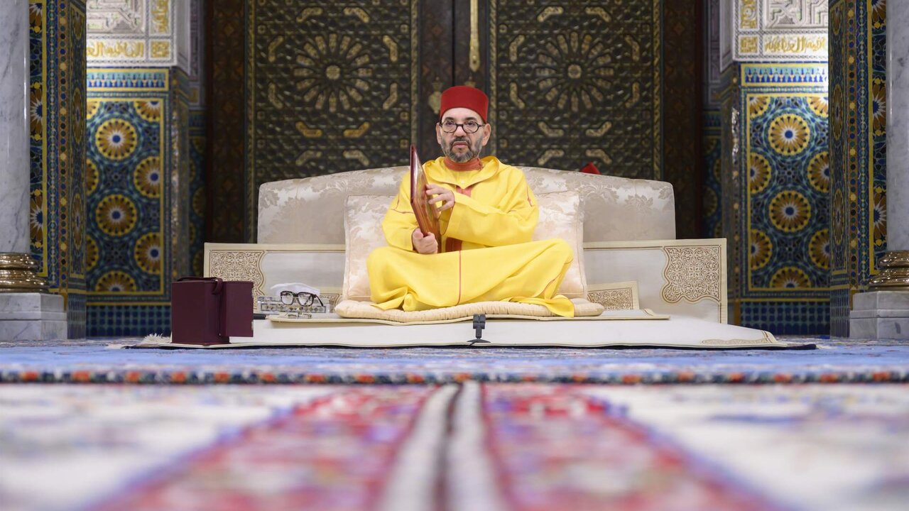El rey de Marruecos, Mohamed VI, en una ceremonia religiosa.