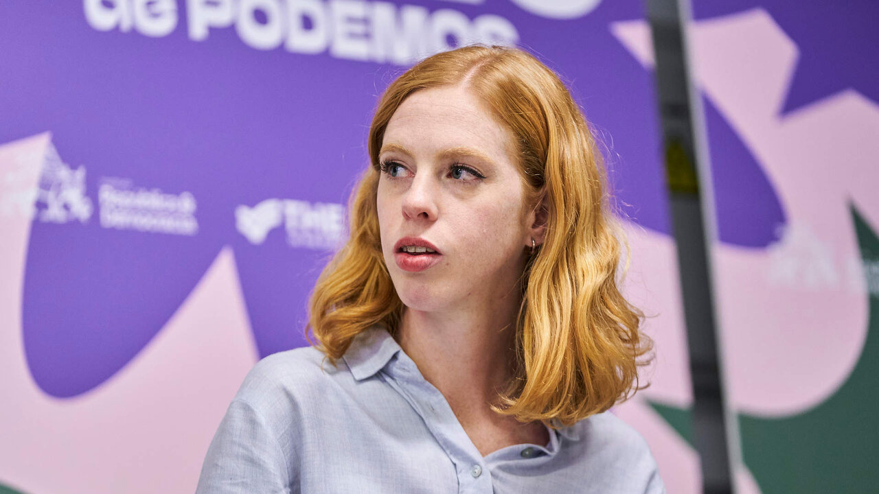Uni de Oto&ntilde;o de Podemos at Complutense University's Political Science Faculty in Pozuelo de Alarcon, Spain.