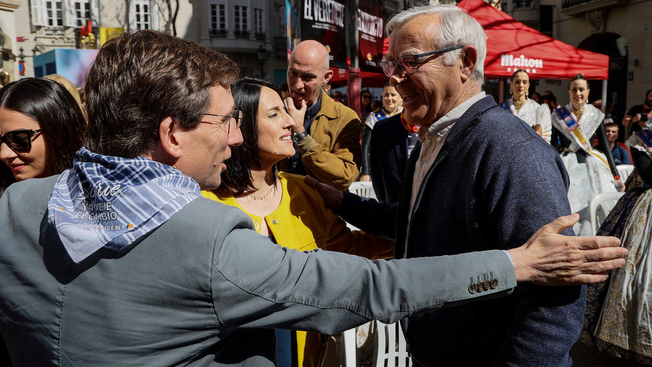 ROBER SOLSONA&hellip;20230315&hellip;..VALENCIA&hellip;ALMEIDA ASISTE A LAS FALLAS.