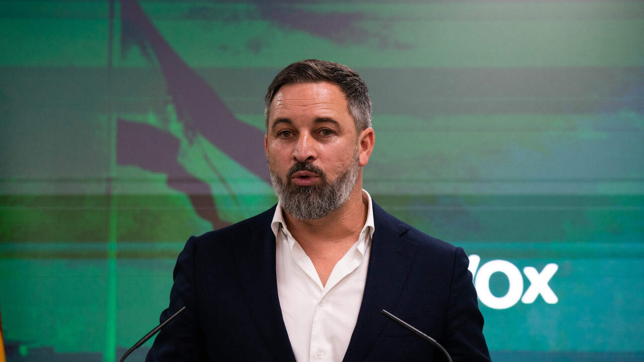 El l&iacute;der de VOX, Santiago Abascal, durante una rueda de prensa en la sede de su partido, a 5 de junio de 2023, en Madrid.
