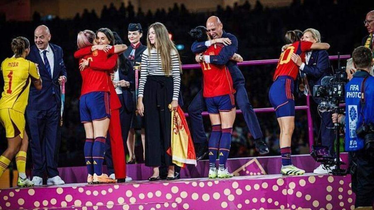 La RFEF responde a Hermoso y FUTPRO con "im&aacute;genes pruebas" de que Rubiales no miente