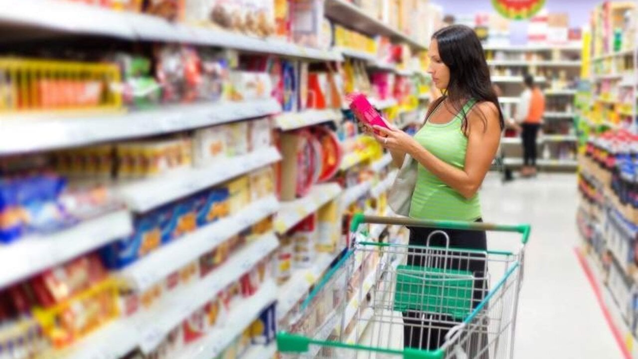 La guerra de Ir&aacute;n empieza a impactar en la cesta de la compra: suben un 25% los tomates y pimientos