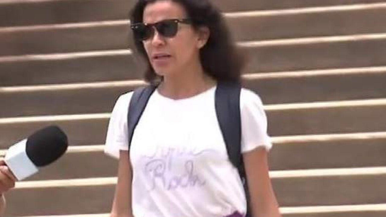 Denuncian a Silvia Bronchalo.