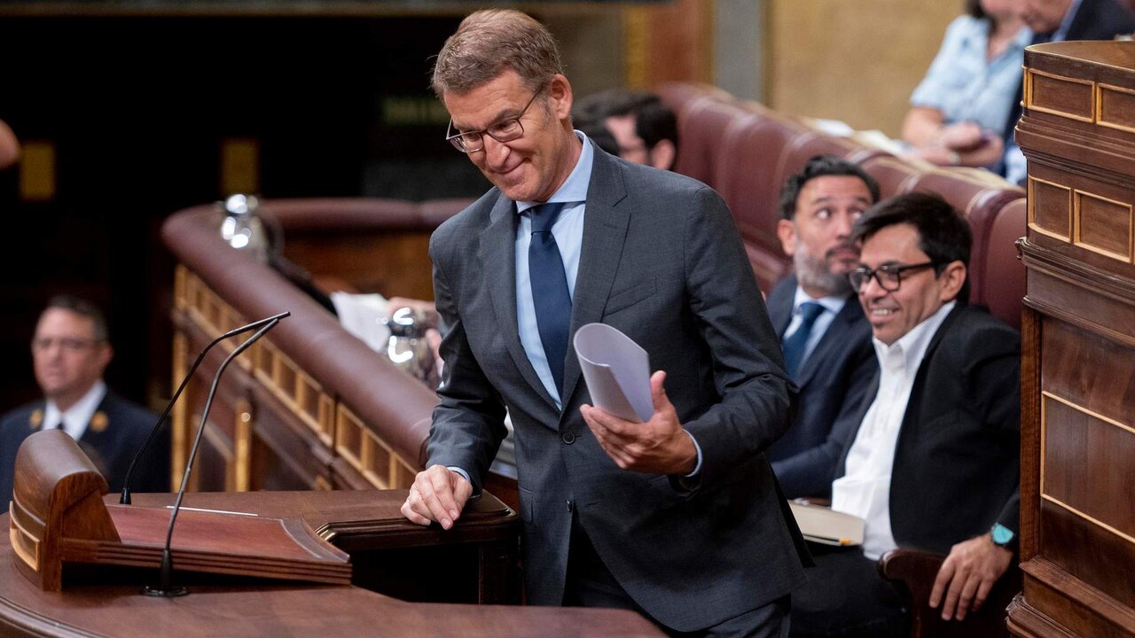 El l&iacute;der del PP y candidato a la Presidencia del Gobierno, Alberto N&uacute;&ntilde;ez Feij&oacute;o, durante el pleno de investidura.