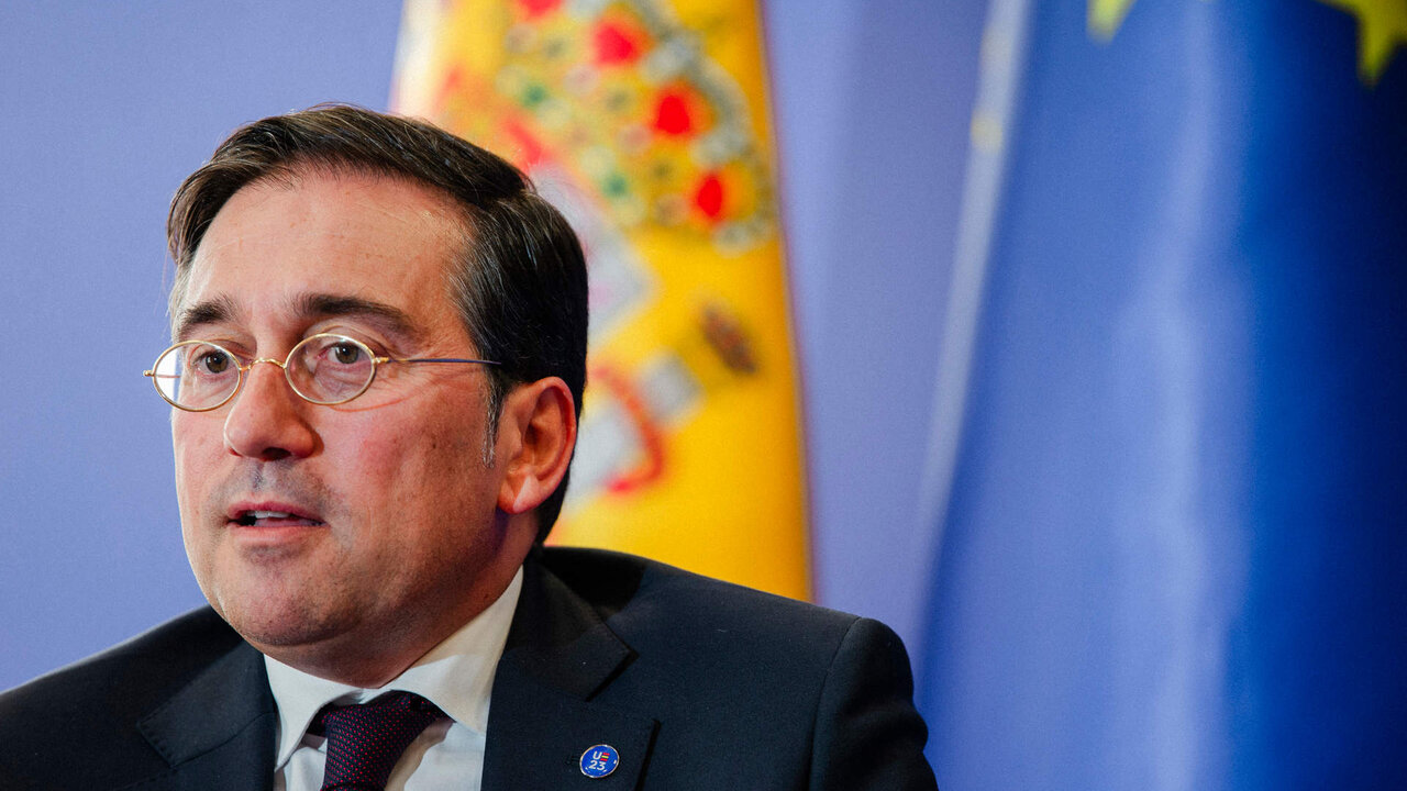 El ministro de Asuntos Exteriores, Uni&oacute;n Europea y Cooperaci&oacute;n en funciones, Jos&eacute; Manuel Albares, durante una entrevista para Europa Press, en la f&aacute;brica de Armas de Toledo, a 31 de agosto de 2023, en Toledo, Castilla-La Mancha.