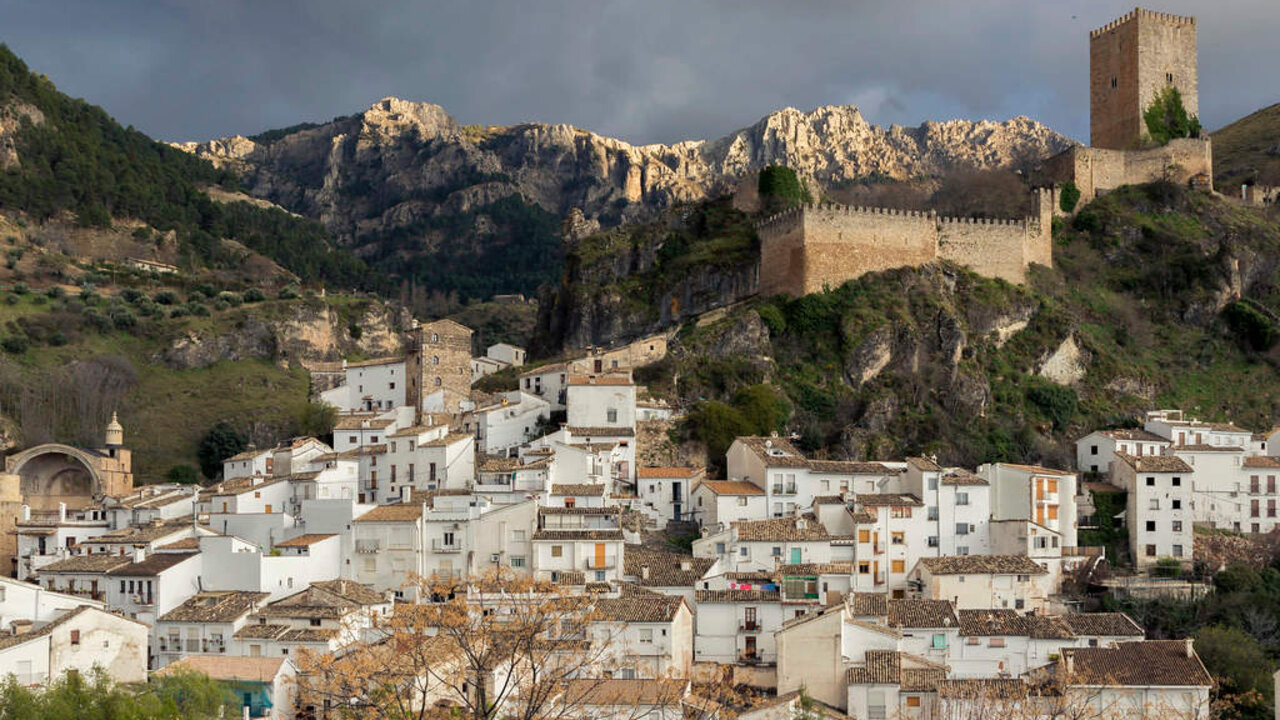 Pueblos con m&aacute;s encanto: Viaja a Cazorla en Ja&eacute;n.
