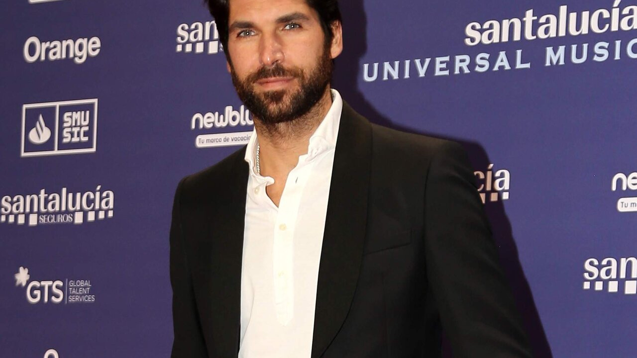 Cayetano Rivera durante la alfombra roja de la gala 'El Flamenco es Universal' que se celebra en la Santa Luc&iacute;a Universal Week dentro del marco de los Latin Grammys, a 13 de noviembre de 2023, en Sevilla (Andaluc&iacute;a, Espa&ntilde;a)
MUSICA;GENTE
Leandro Wassaul / Europa Press
14/11/2023