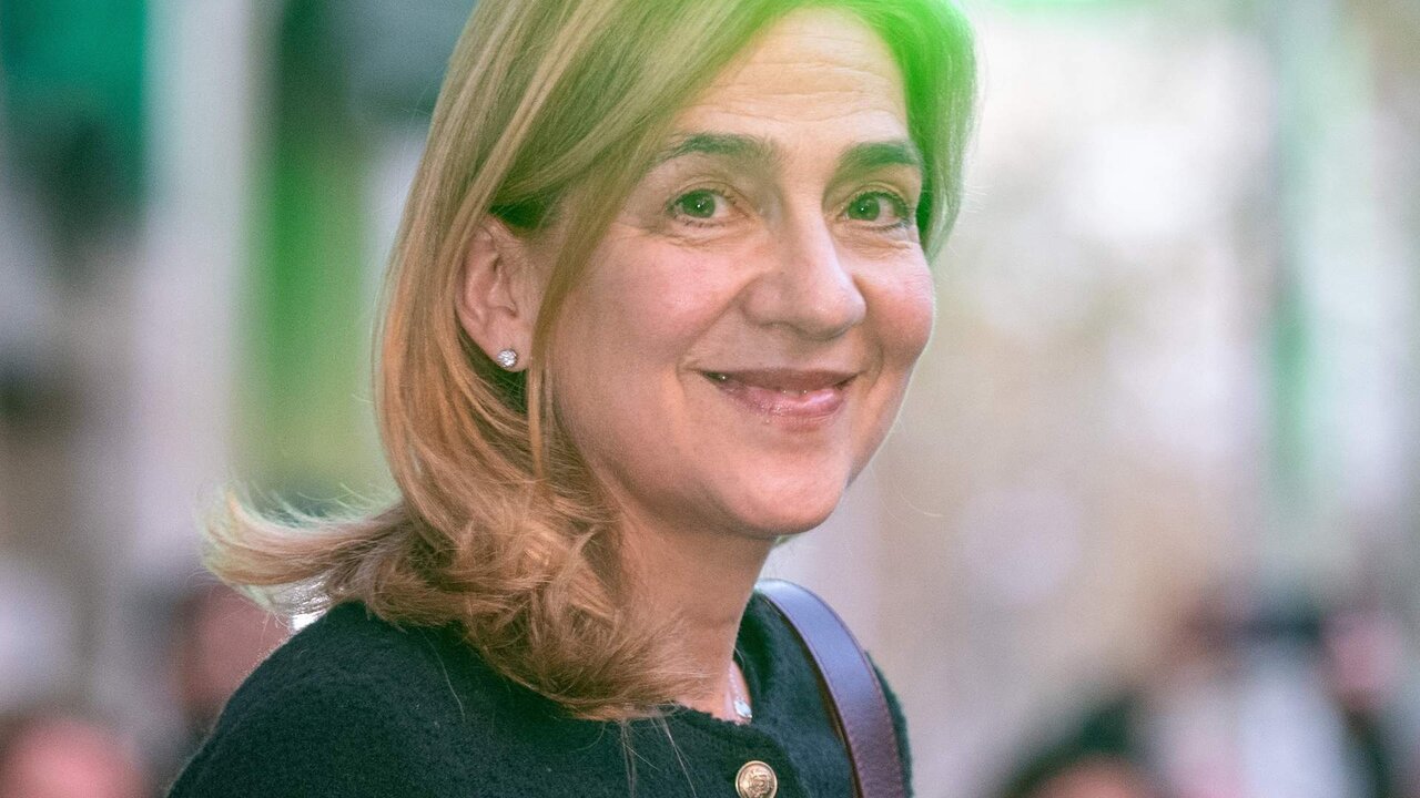 La Infanta Cristina a la salida del restaurante, a 20 de diciembre de 2023, en Madrid (Espa&ntilde;a).
FAMOSOS;REALEZA;CUMPLEA&Ntilde;OS;FAMILIA
Jos&eacute; Oliva / Europa Press
20/12/2023