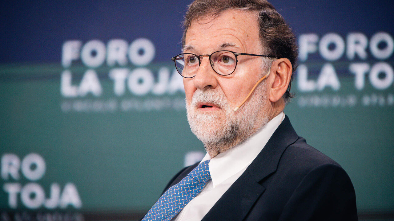 El expresidente del Gobierno Mariano Rajoy participa en el V Foro La Toja-V&iacute;nculo Atl&aacute;ntico, a 29 de septiembre de 2023, en la Isla de La Toja, O Grove, Pontevedra, Galicia.