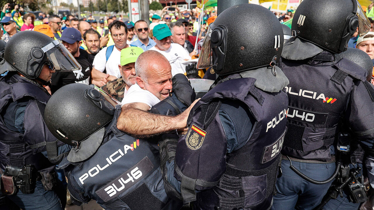ROBER SOLSONA&hellip;&hellip;.20240222&hellip;.VALENCIA&hellip;&hellip;&hellip;&hellip;.protesta agricultores.