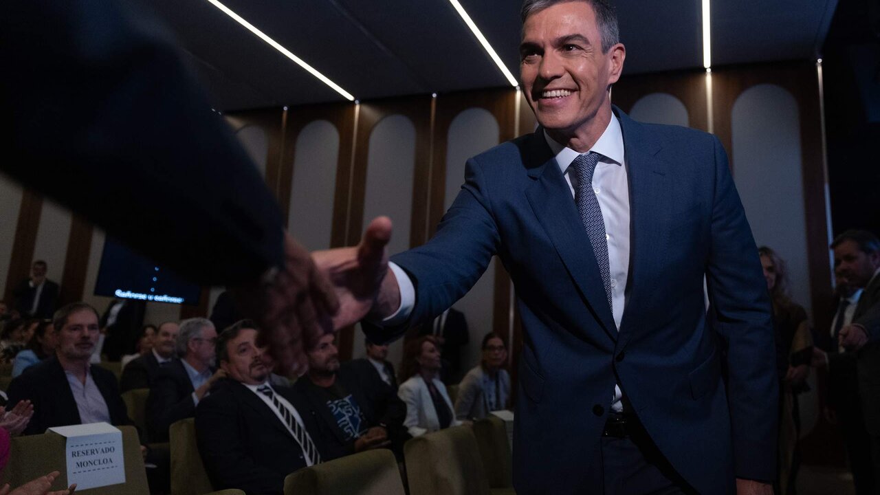 Cargar m&aacute;is
El presidente del Gobierno, Pedro S&aacute;nchez, llega a la clausura la XXXII Asamblea General de la Confederaci&oacute;n Empresarial Espa&ntilde;ola de la Econom&iacute;a Social (CEPES), en el Auditorio El Beatriz.
