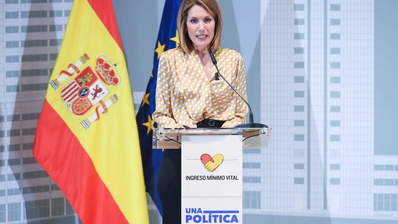 La periodista Silvia Intxaurrondo interviene durante la jornada 'IMV: una política más viva que nunca', en el Ministerio de Economía (Foto: Gustavo Valiente / Europa Press)