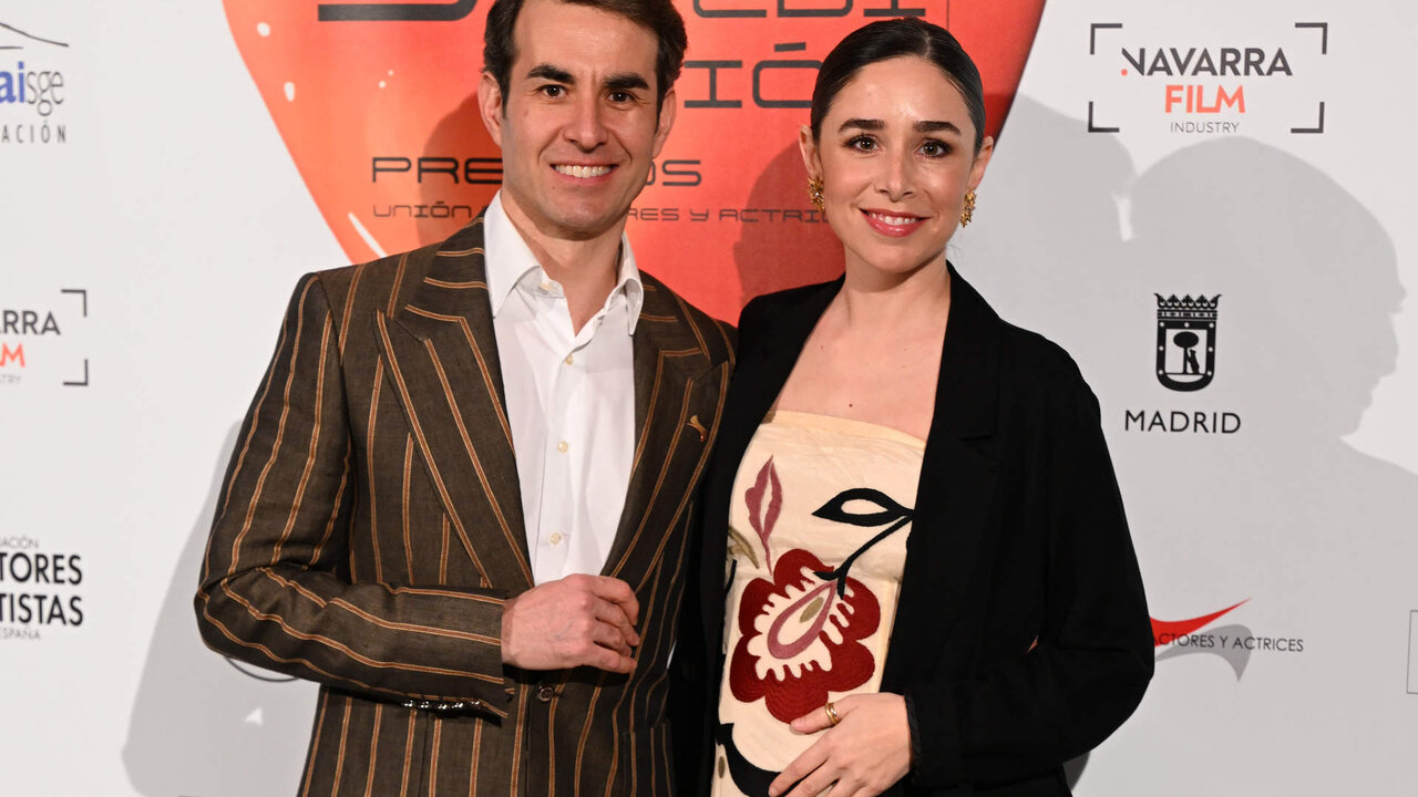 Daniel Muriel y Candela Serrat asiste a la entrega de los Premios Uni&oacute;n de Actores y Actrices que se celebra en el Circo Price, a 11 de marzo de 2024, en Madrid (Espa&ntilde;a). Desde el a&ntilde;o 1991, la Uni&oacute;n de Actores y Actrices celebra anualmente su Gala de Entrega de Premios. Los Premios Uni&oacute;n de Actores y Actrices, a lo largo de todas sus ediciones, se han ido haciendo un sitio en el panorama de los galardones de nuestro pa&iacute;s, gan&aacute;ndose el respeto de la profesi&oacute;n.
PREMIOS;CINE;GENTE
Jos&eacute; Oliva / Europa Press
(Foto de ARCHIVO)
11/3/2024