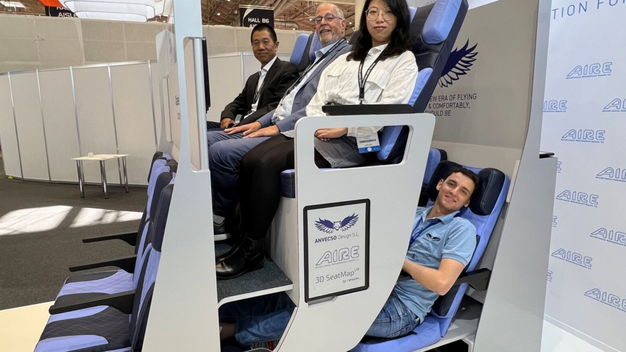 El prototipo permite al pasajero elegir entre 3 tipos de asiento en 2 niveles distintos. | Chaise Longue Economy Seat