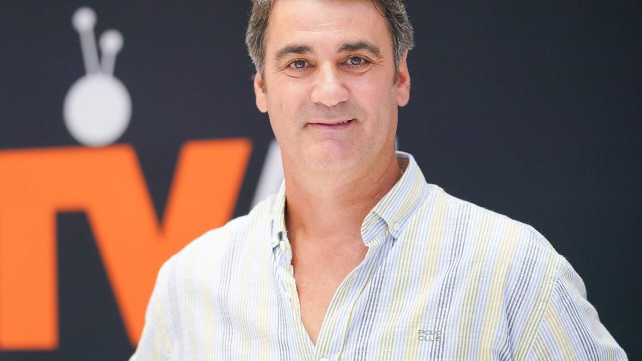 El torero Jesul&iacute;n de Ubrique posa durante la XV edici&oacute;n del Festival de Televisi&oacute;n FesTVal de Vitoria, a 6 de septiembre de 2023, en Vitoria- Gasteiz, &Aacute;lava, Pa&iacute;s Vasco (Espa&ntilde;a). El FesTVal de Vitoria-Gasteiz 2023, re&uacute;ne a todos los profesionales de la televisi&oacute;n con el p&uacute;blico en la capital de Euskadi desde hoy, hasta el pr&oacute;ximo s&aacute;bado, 9 de septiembre. Durante el evento, se presenta programas con un gran impacto en la televisi&oacute;n espa&ntilde;ola y, adem&aacute;s cuenta con la puesta en escena de la m&iacute;tica Alfombra Naranja y con un merecido homenaje a I&ntilde;aki Gabilondo, quien ser&aacute; investido como el presidente de Honor del FesTVal.
06 SEPTIEMBRE 2023;PA&Iacute;S VASCO;&Aacute;LAVA;MASTERCHEF CELEBRITY 8;XV EDICI&Oacute;N FESTIVAL DE TELEVISI&Oacute;N
I&ntilde;aki Berasaluce / Europa Press
06/9/2023