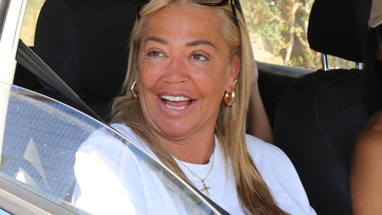 Bel&eacute;n Esteban llega al cumplea&ntilde;os de Anabel Pantoja a 13 de Julio de 2024 en Sevilla.
