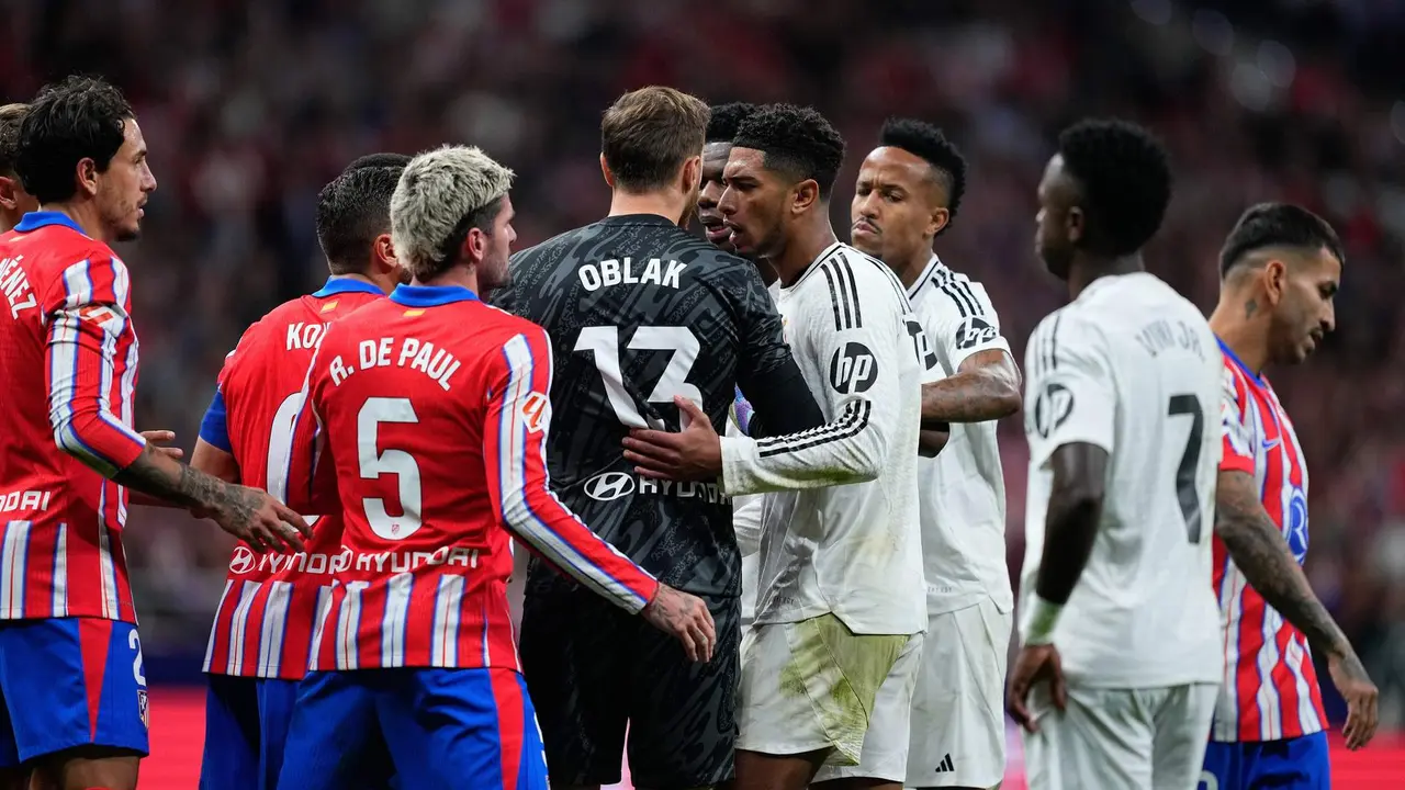 Un partido del Real Madrid y el Atlético de Madrid en Liga.