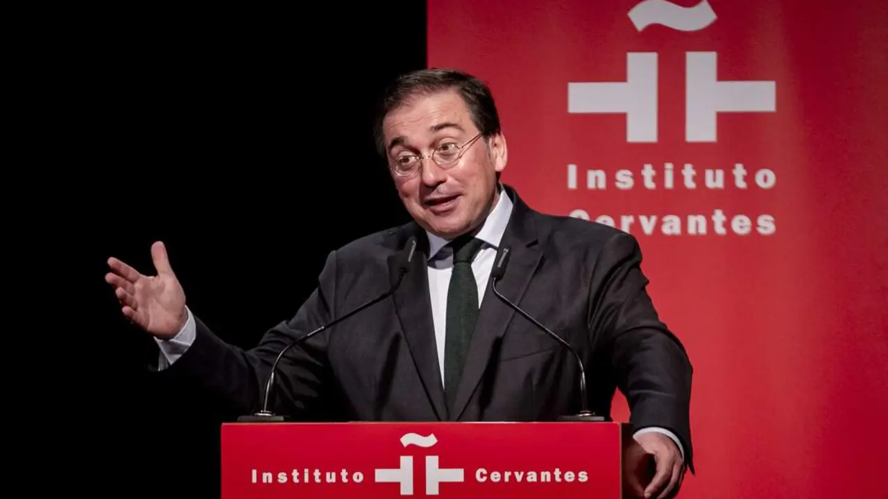 El ministro de exteriores José Manuel Albares en un acto del Instituto Cervantes en 2024.