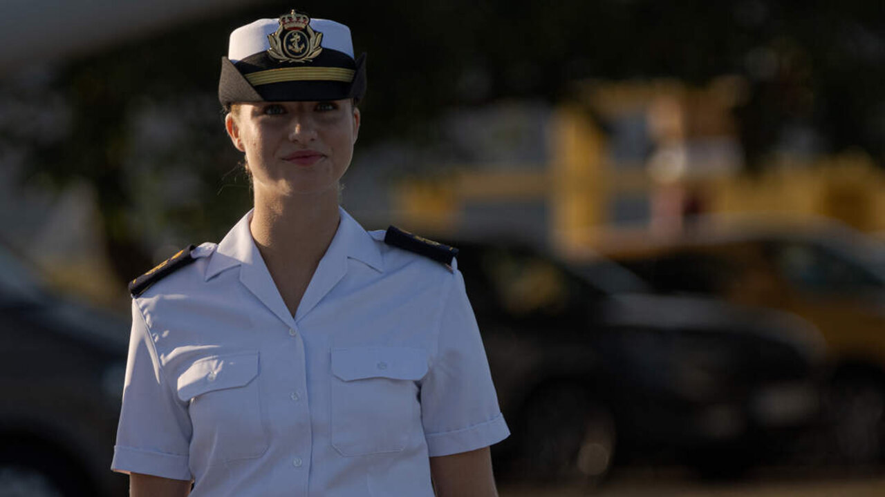 La Princesa Leonor a su llegada a la Escuela Naval de Mar&iacute;n, a 29 de agosto de 2024.