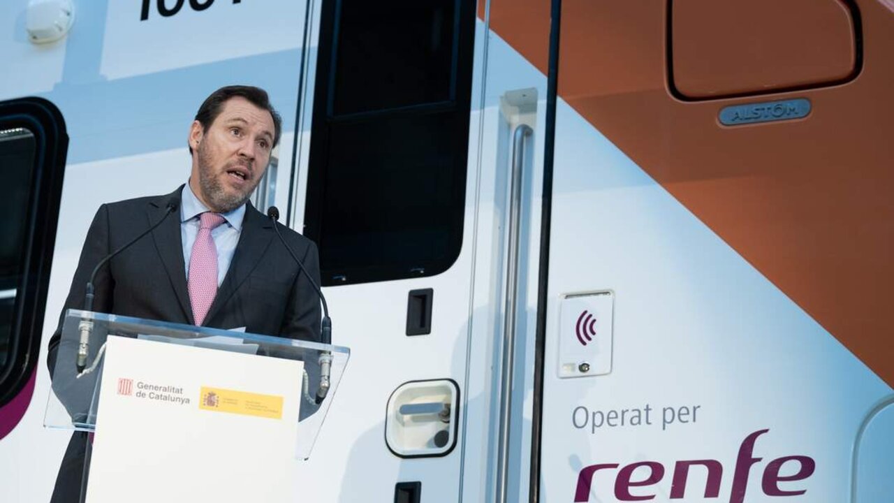El ministro de Transportes y Movilidad Sostenible, &Oacute;scar Puente.