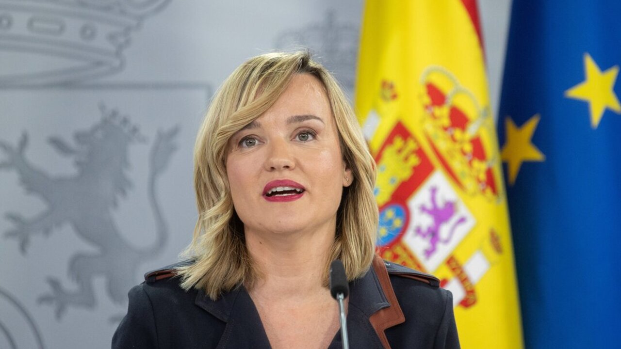 La ministra Portavoz, Pilar Alegr&iacute;a, durante una rueda de prensa tras el Consejo de Ministros, en el Palacio de la Moncloa, a 18 de febrero de 2025, en Madrid.