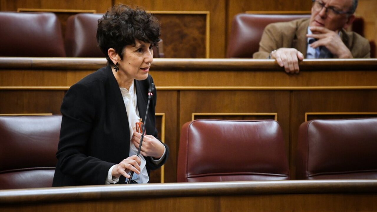 Archivo - Maribel Vaquero, durante una sesi&oacute;n plenaria en el Congreso de los Diputados, a 17 de diciembre de 2024, en Madrid (Espa&ntilde;a).