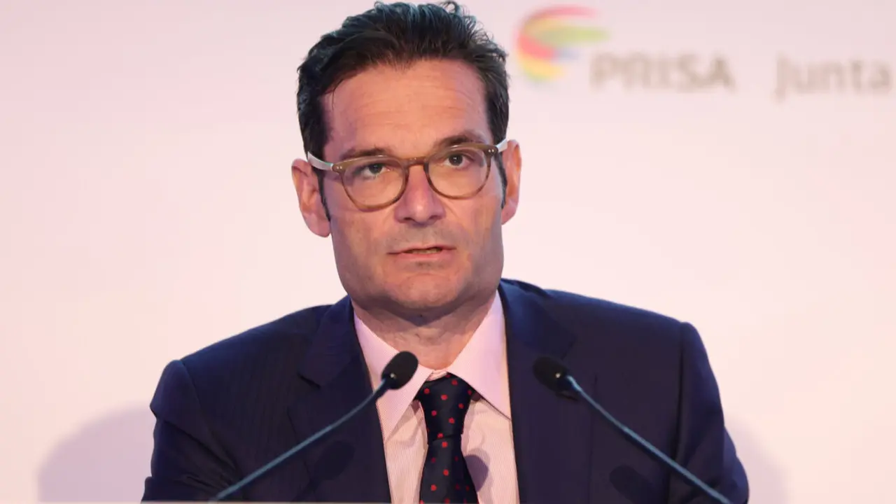 Joseph Oughourlian ha tomado una decisión para la dirección de El País.