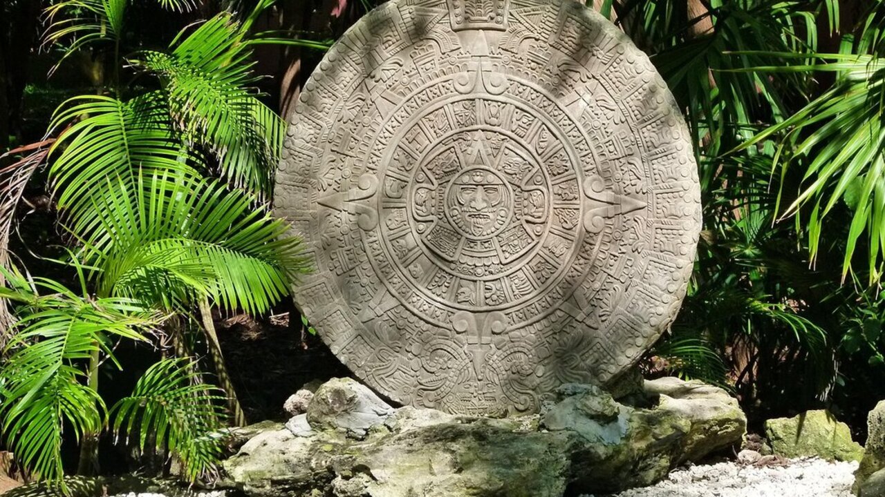 Pixabay-the-aztec-calendar-204821_1280