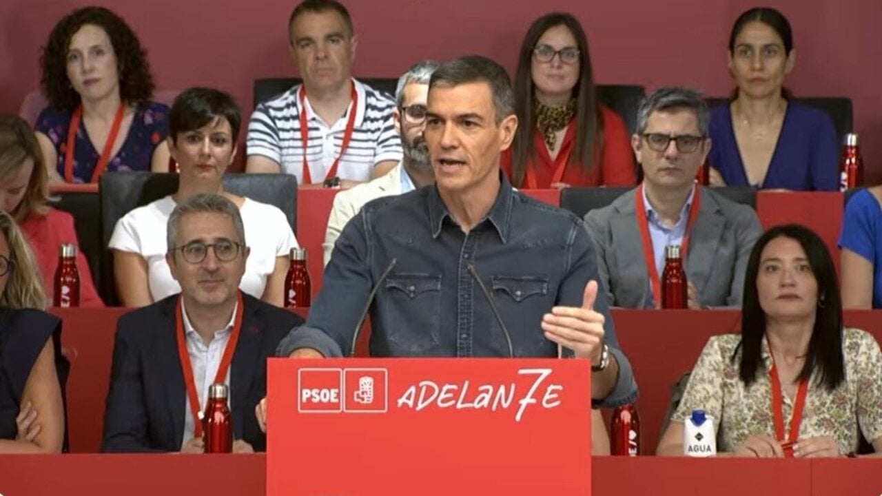 El presidente del Gobierno y secretario general del PSOE, Pedro S&aacute;nchez, en su intervenci&oacute;n ante el Comit&eacute; Federal del PSOE, el 5 de julio de 2025. (EUROPA PRESS)