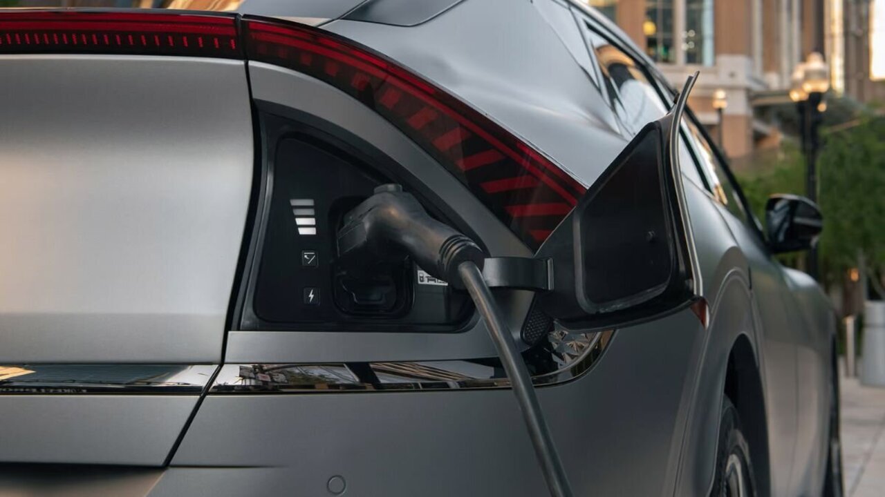 SUV el&eacute;ctrico Kia: 630 km y ahorro del 70 % en consumo. Foto KIA.com