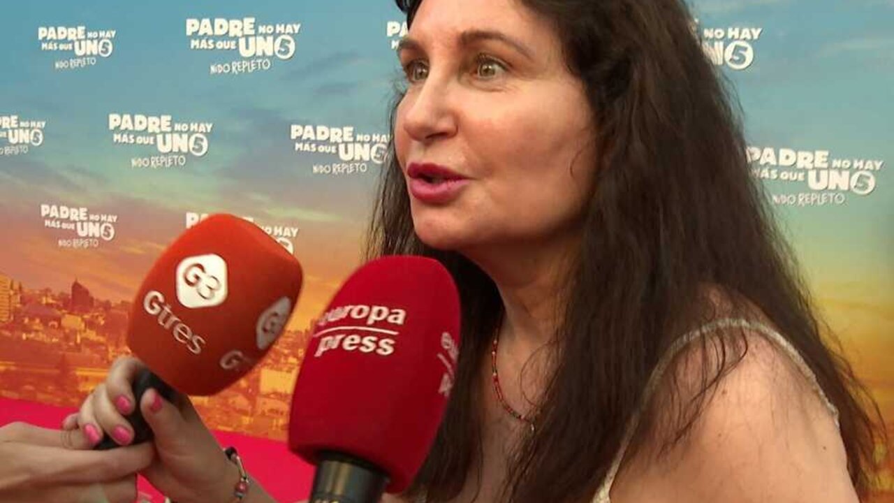 EuropaPress_6818413_mari_angeles_madre_omar_montes_estreno_padre_no_hay_mas