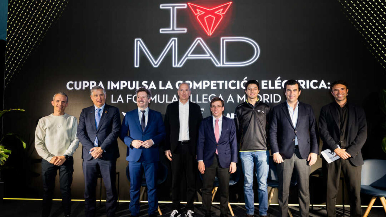 01_CUPRA-leads-the-arrival-of-the-worlds-leading-electric-racing-championship-in-Spain-as-Title-Partner-of-the-first-Formula-E-race-in-Madrid-officially-called-the-2026-CUPRA-Raval-Madrid-EPrix_HQ