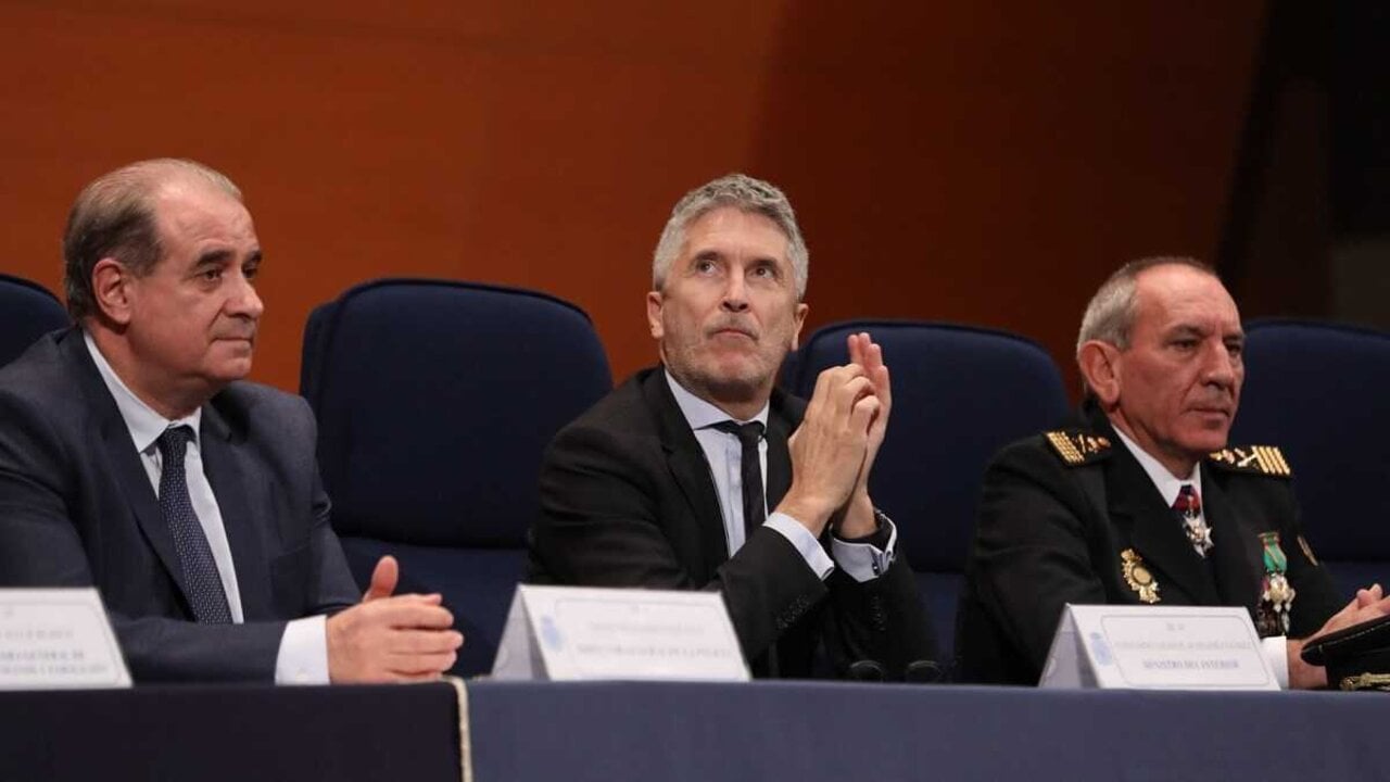 (I-D) El director general de la Polic&iacute;a Nacional, Francisco Pardo, el ministro del Interior, Fernando Grande- Marlaska, y el ex director adjunto operativo (DAO) de la Polic&iacute;a Nacional, Jos&eacute; &Aacute;ngel Gonz&aacute;lez (Firma: Marta Fern&aacute;ndez / Europa Press).