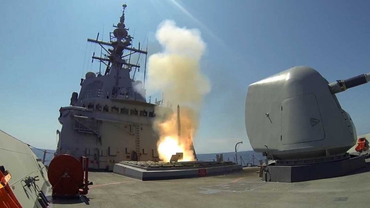 La fragata Crist&oacute;bal Col&oacute;n, de la Armada (Foto: Armada).