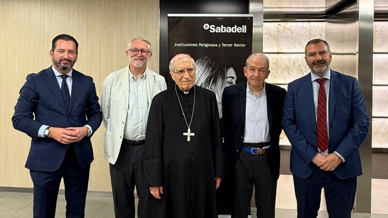 Ponencia del cardenal Antonio Mar&iacute;a Rouco Valera "Los viajes de los Papas a Espa&ntilde;a", organizado por Religi&oacute;n Confidencial.