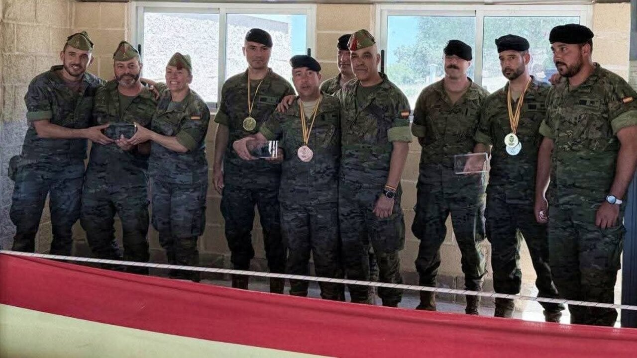 Legionarios y paracaidistas, en el Campeonato de Tiro con Arma Larga del Ej&eacute;rcito de Tierra (Foto:  @FUTER_ET).