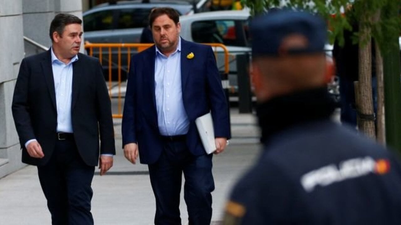 Oriol-Junqueras-entrada-Audiencia-Nacional_ECDIMA20171107_0012_41