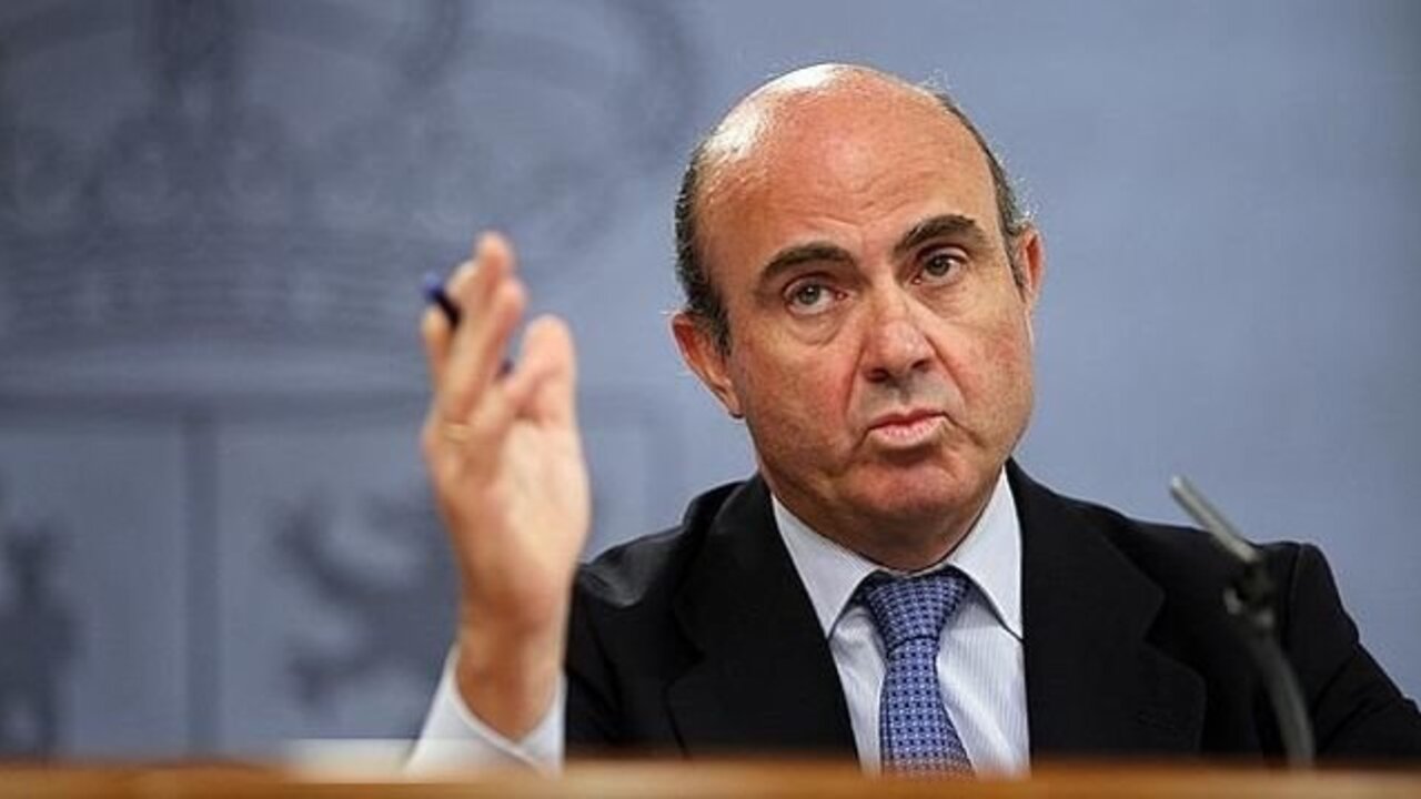 Luis-Guindos-posterior-Consejo-Ministros_ECDIMA20160816_0009_46