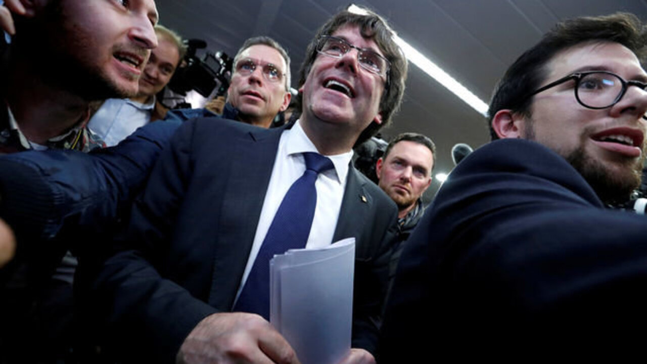 Carles-Puigdemont-Club-Prensa-Bruselas_ECDIMA20171102_0017_23