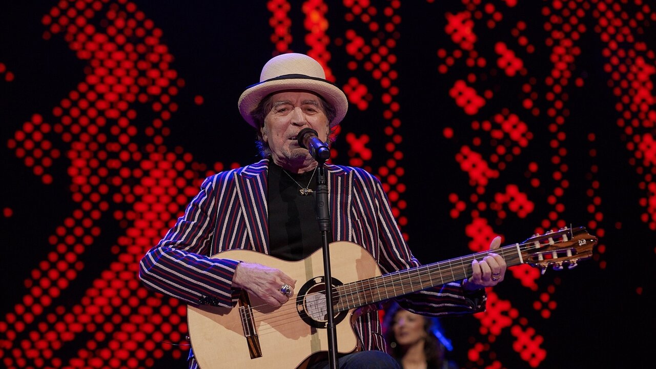 Joaqu&iacute;n Sabina en un concierto en Torrelavega. Fuente: E.P.