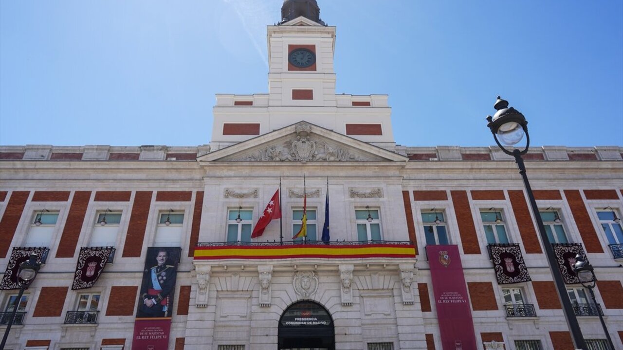 Madrid recurre ante el Tribunal Constitucional la propuesta de declarar la Real Casa de Correos como lugar de memoria hist&oacute;rica