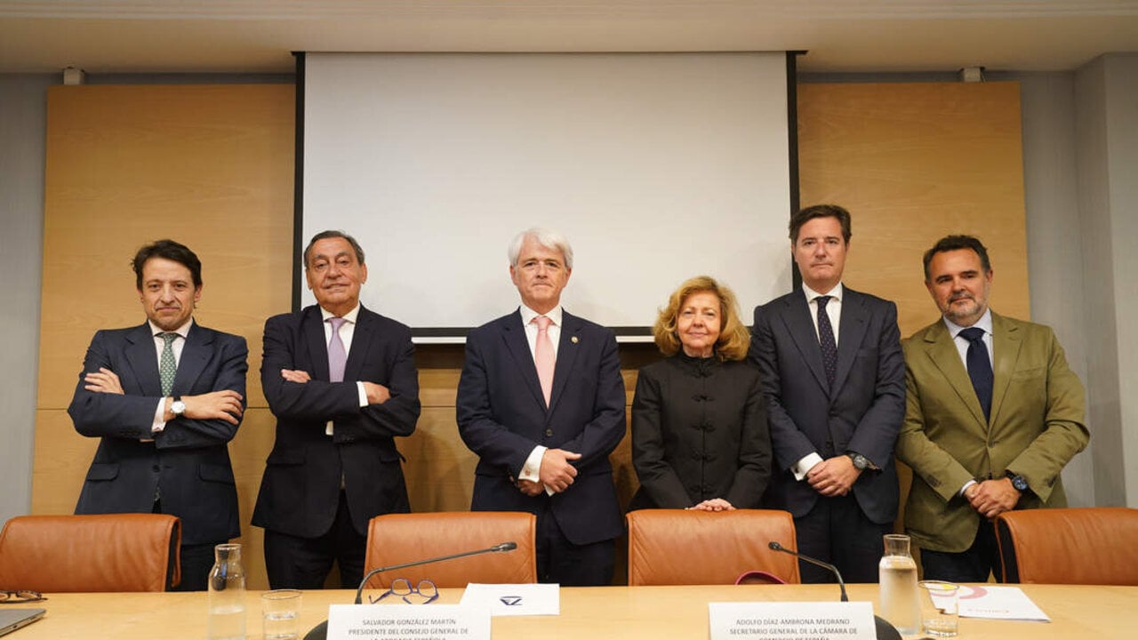 Inauguraci&oacute;n Ciclo formativo CCE CGAE